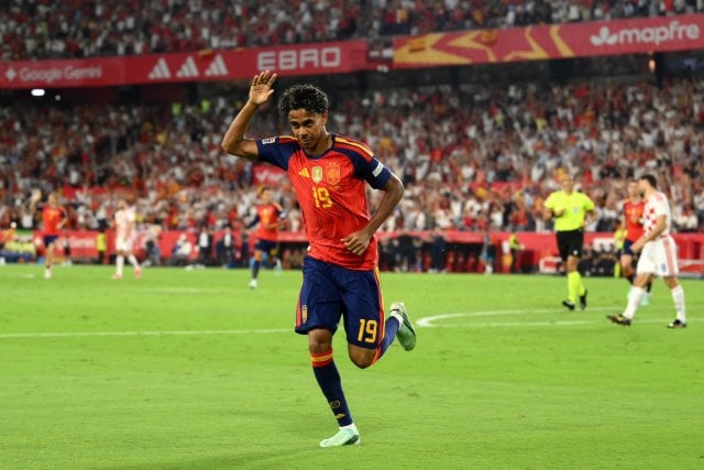 Spain thrash Croatia in UEFA Nations League as Yamal shines