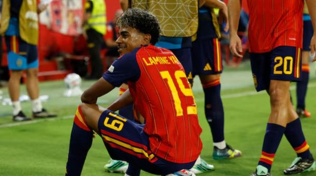 Yamal reveals the secret behind his second goal and comments on the possibility of winning the Ballon d'Or