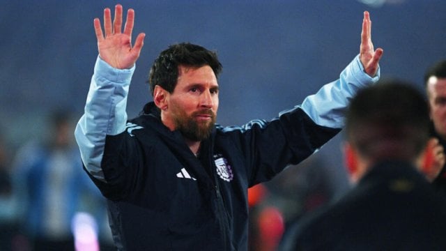 Four challenges await Messi's successor after wearing the number 10 shirt