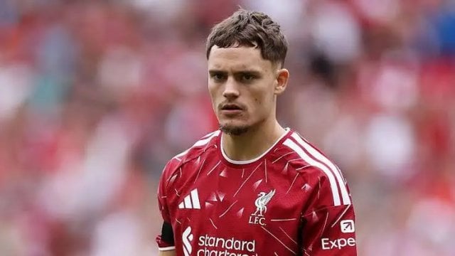 Carragher calls for withdrawal of Wirtz from Liverpool's starting lineup