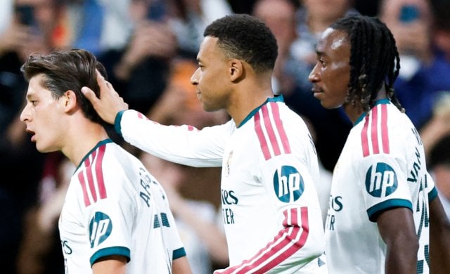 Real Madrid thrash Sevilla 4-1 in LaLiga ahead of El Clásico