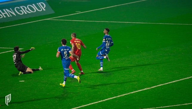 Navarro: The referee of Al -Hilal and Qadisiyah match will not be punished because he is foreigner