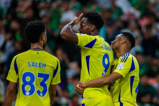Al -Nasr strikes Al -Ahly with three in the Roshen League