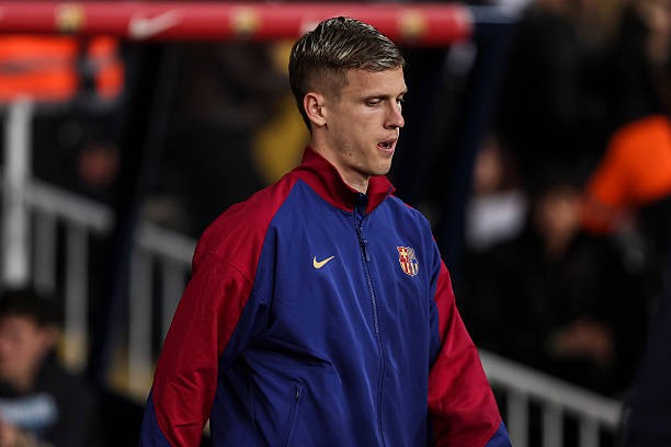 Manchester City Seeks to Exploit Olmo's Crisis at Barcelona