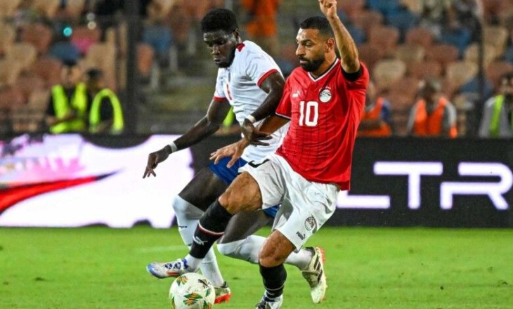 Ibrahim Saeed attacks the two Egyptian national team stars