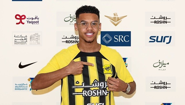 Officially... Al-Ittihad announces the inclusion of Moaz Faqihi from Al-Hilal