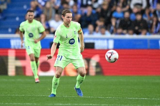 Koeman: De Jong is not ready yet and needs more time