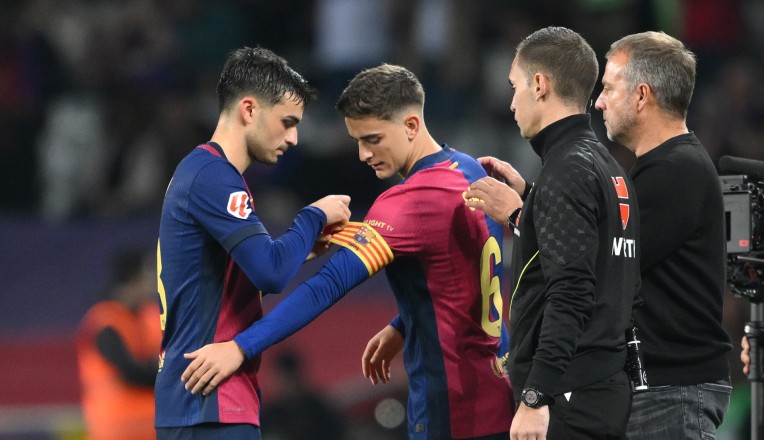 The latest developments in the future of Javi and Pedri