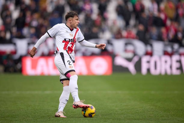 Barcelona Joins Race to Sign Rayo Vallecano Star