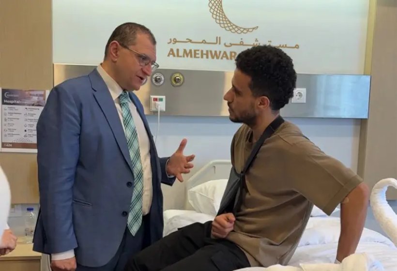 مصطفى فتحي يجري عملية جراحية ناجحة في الترقوة