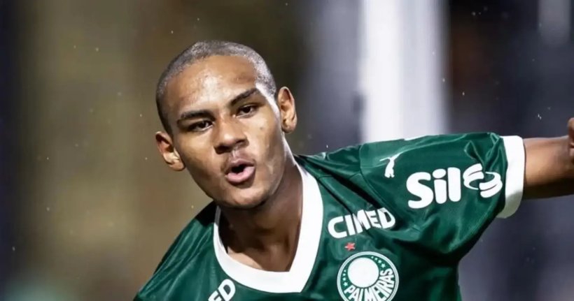 مانشستر يونايتد يتحرك لضم موهبة برازيلية