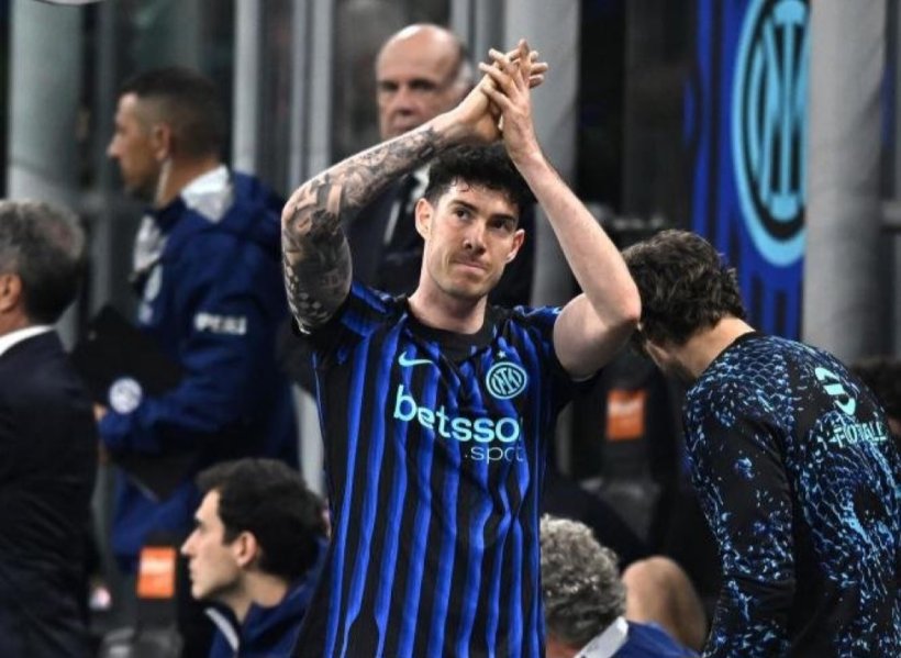 باستوني يبتعد عن برشلونة، وإنتر يتمسك بسعره