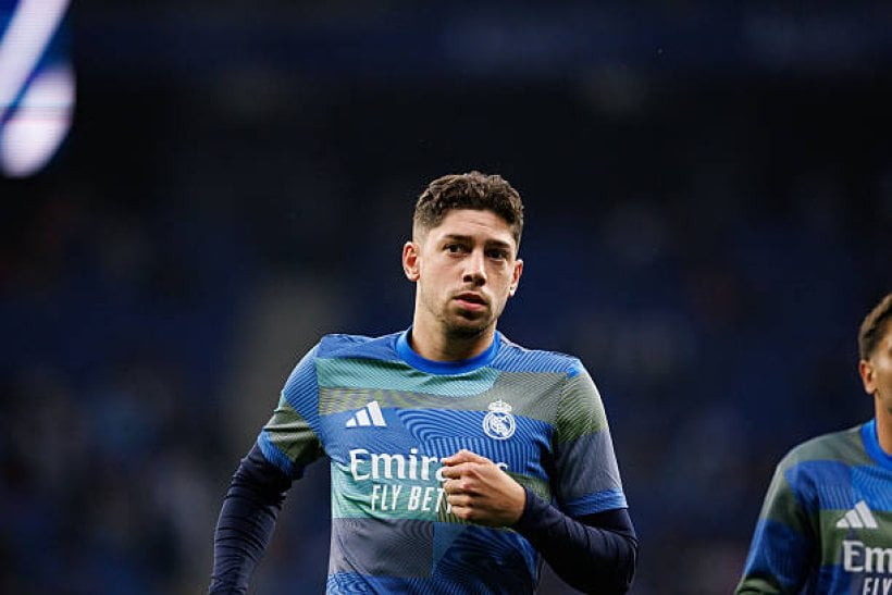 Manchester United surveille la situation de Valverde en vue de son recrutement