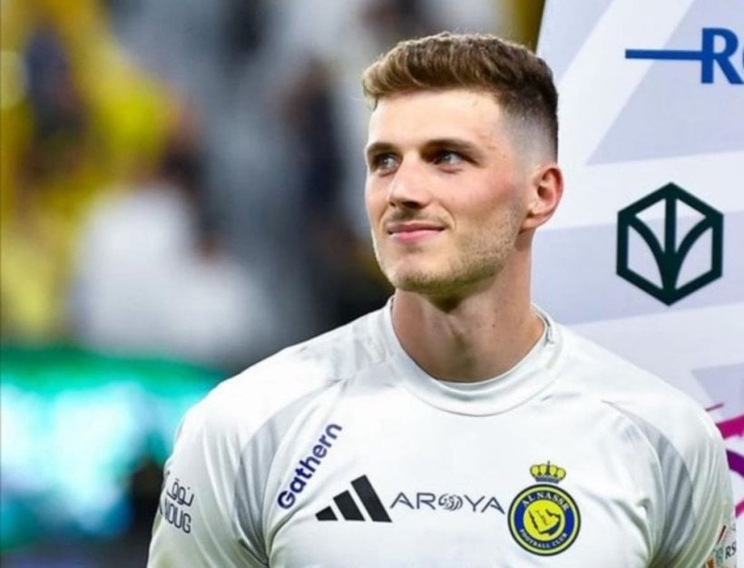 Un geste surprenant de Jesus contre Pinto Matheus après le match d'Al Hilal.. Que s'est-il passé ?