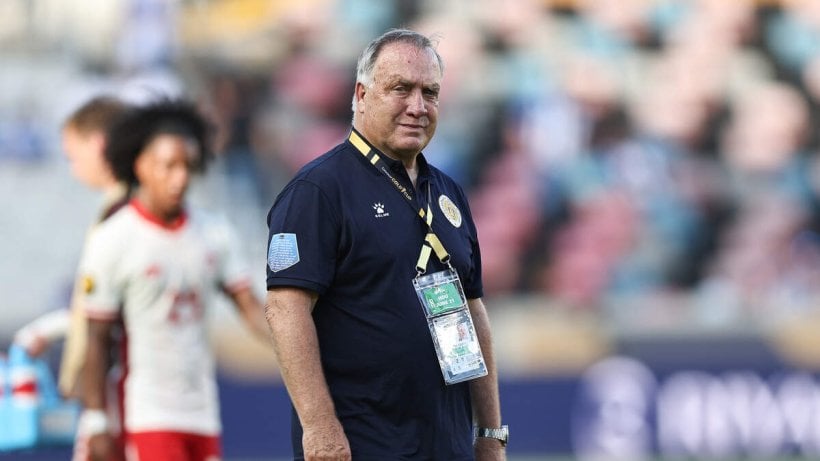 Advocaat revient officiellement pour diriger Curaçao.. et un record historique en vue