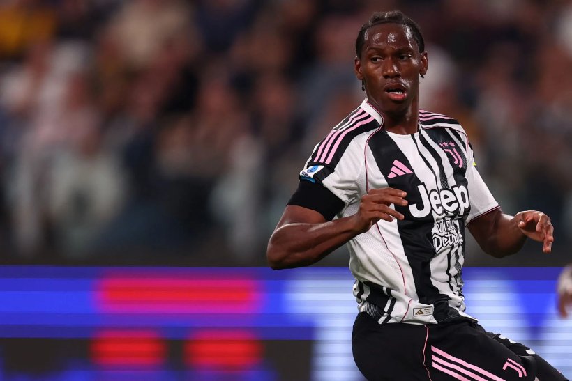 Le Paris Saint-Germain surveille Jonathan David