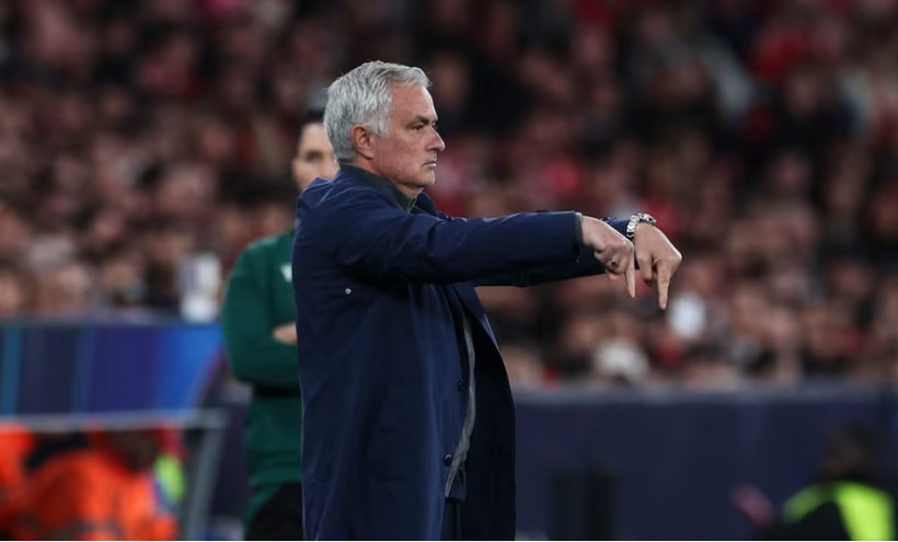 ريال مدريد يوافق على طلبات مورينيو