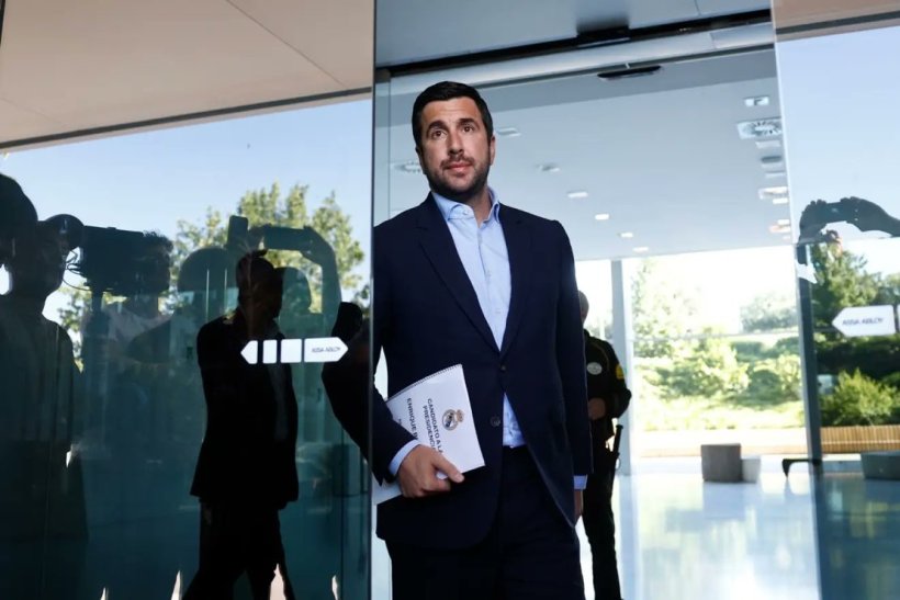 El legado y el futuro.. lema de la campaña electoral de Enrique