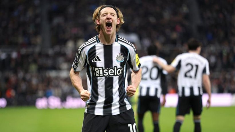 Gordon arrive à Barcelone pour finaliser son transfert