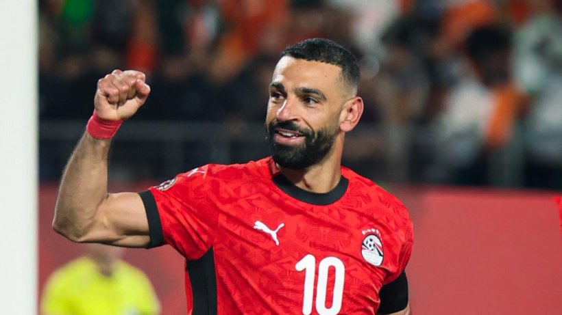 Mohamed Salah participa en el amistoso entre Egipto y Brasil