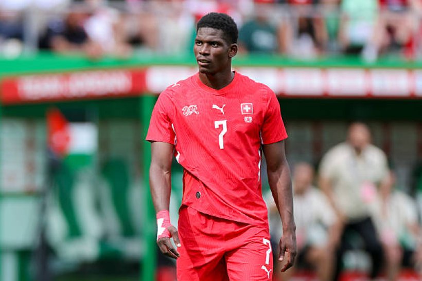 La prohibición de viajar de Breel Embolo amenaza su participación en el Mundial con Suiza