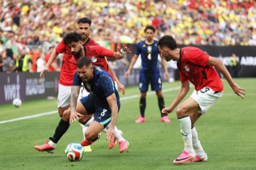 La selección de Brasil vence a Egipto por dos a uno en amistoso