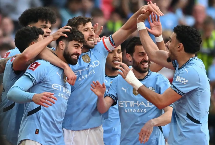 9 أسماء مرشحة للرحيل عن مانشستر سيتي