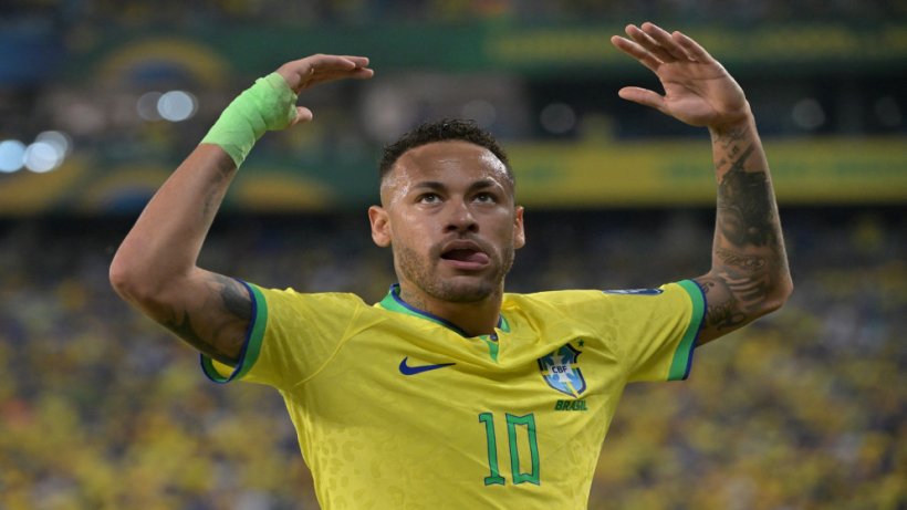 Neymar se rapproche du sommet du Maroc