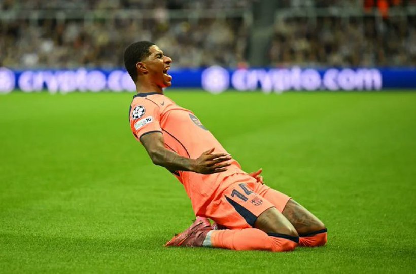 Rashford revient à Manchester United après la décision de Barcelone