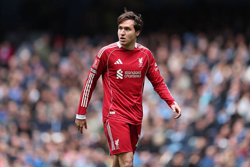 Avec un intérêt italien... Liverpool fixe le prix de vente de Chiesa
