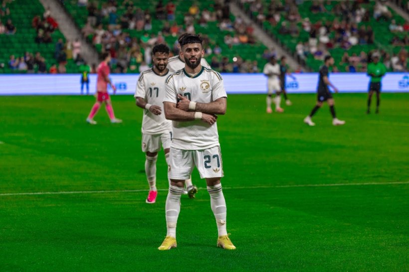 Decisión de Donis sobre Sultan Mandash antes del partido de Arabia Saudita contra Uruguay