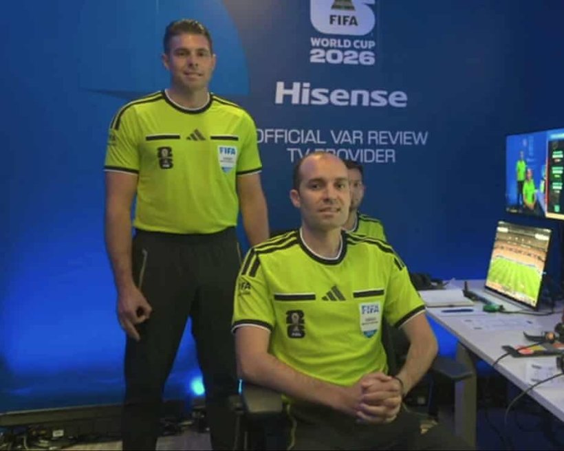 Appels à écarter l'arbitre vidéo Sean Evans en raison d'un geste controversé