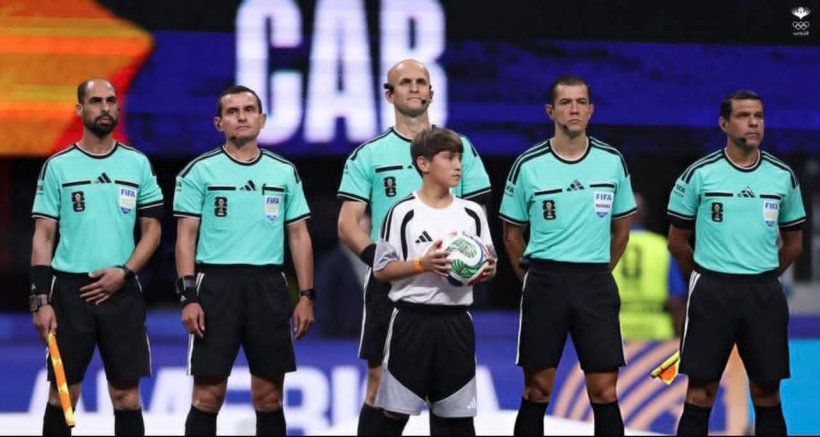 L'équipe d'arbitrage jordanienne dirigée par Makhadmeh écrit l'histoire en Coupe du Monde avec de larges éloges
