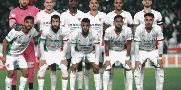 La salida de jugadores de la Moloudia de Argel