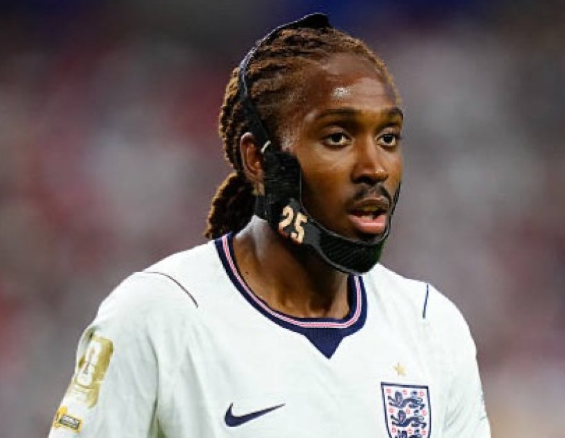 جد سبينس أول لاعب مسلم يمثل إنجلترا في كأس العالم