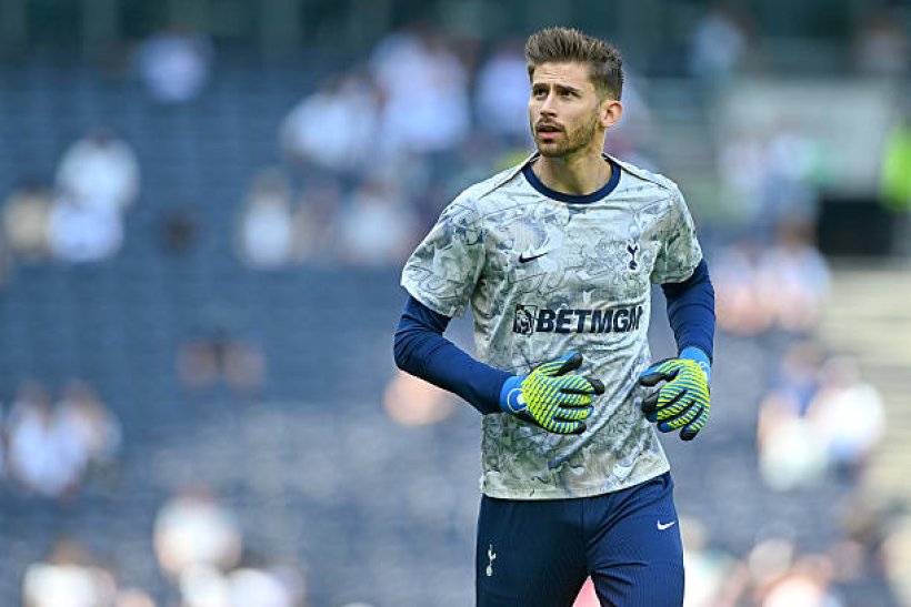 Nápoles y Juventus observan a Vicario tras la retirada del Inter