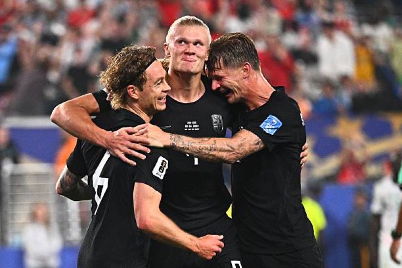 Haaland lidera a Noruega para vencer a Senegal y clasificar a los octavos de final en la Copa del Mundo