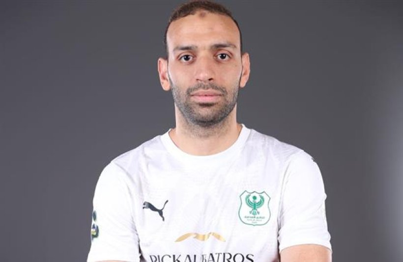 ميدو جابر يوقع 3 مواسم للمقاولون العرب