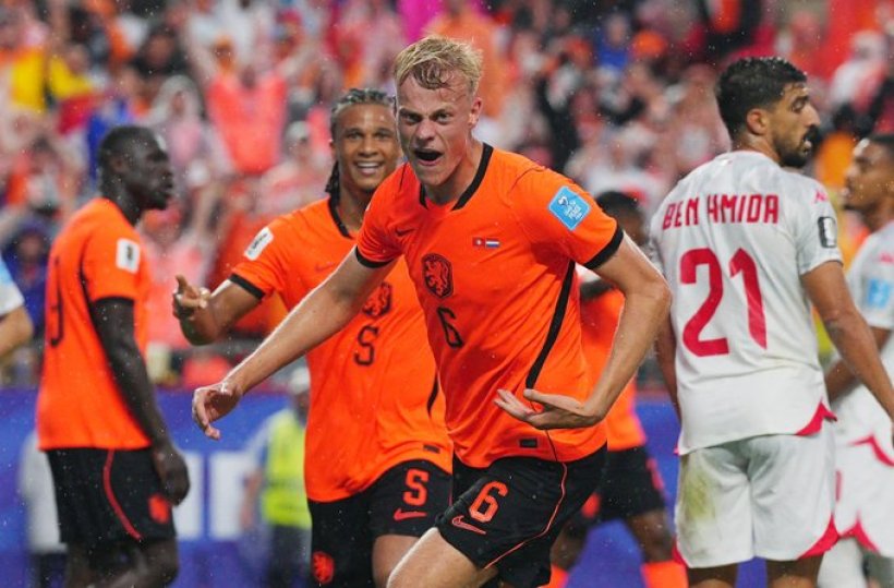 Netherlands Defeats Tunisia with Three Goals and Secures Top Spot in Group F