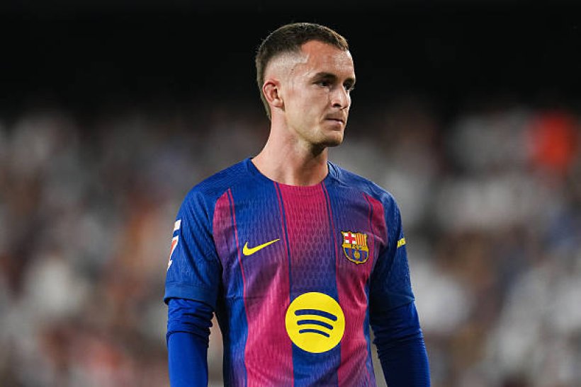 ميلان يدخل سباق ضم لاعب برشلونة