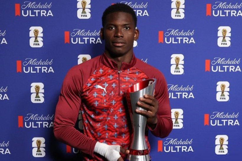 Embolo Wins Man of the Match Award Against Algeria