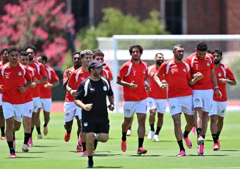 عاصفة رعدية تربك استعدادات منتخب مصر قبل مواجهة الأرجنتين