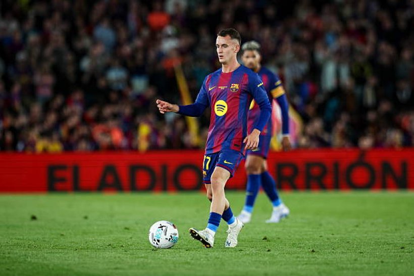 Casado Addresses Future Uncertainty with Barcelona: No Decision Yet
