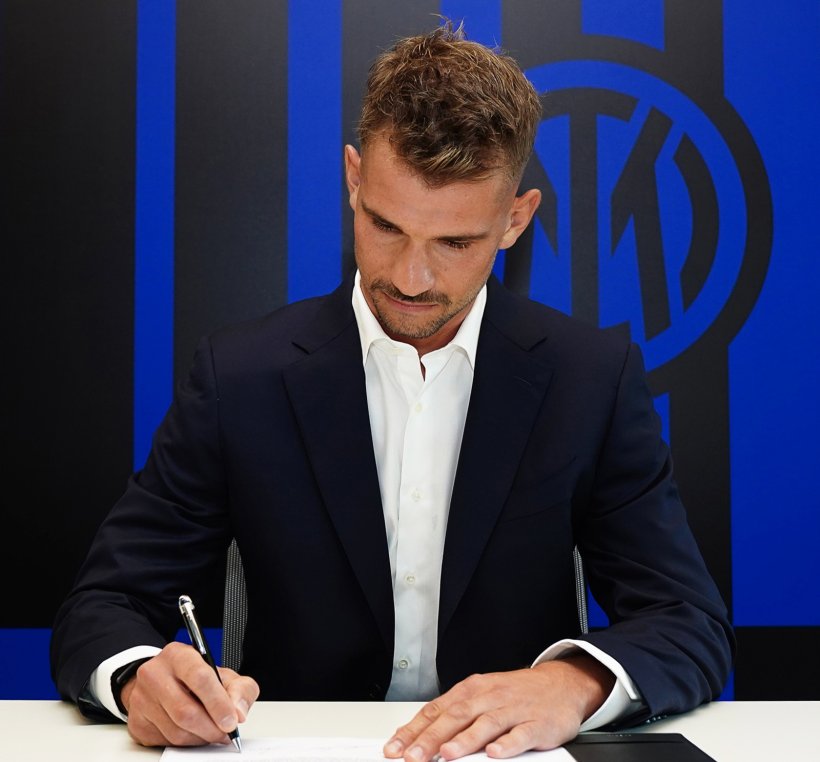 L'Inter Milan recrute le gardien Ivan Provedel