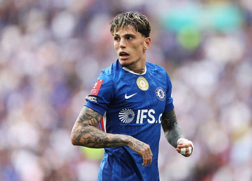 Roma Eyes Chelsea's Garnacho Amid Transfer Talks