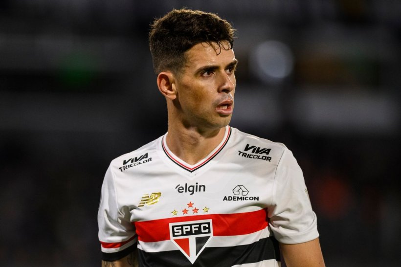 Oscar Reveals Details of His Historic Move to China