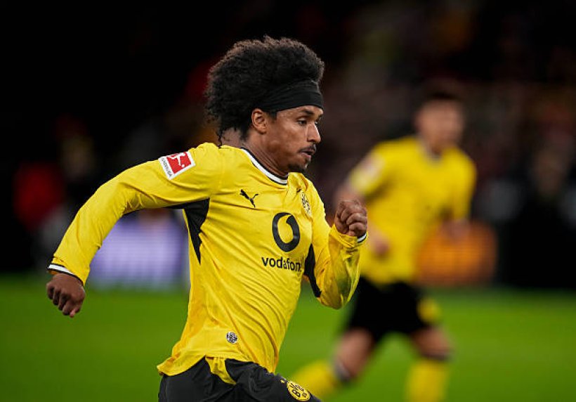 Barcelona Delays Announcement of Adeyemi Deal Due to World Cup Final