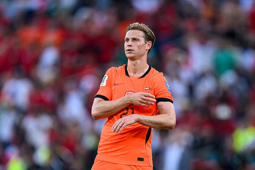 La lesión de De Jong no cambiará los planes de fichajes del Barcelona