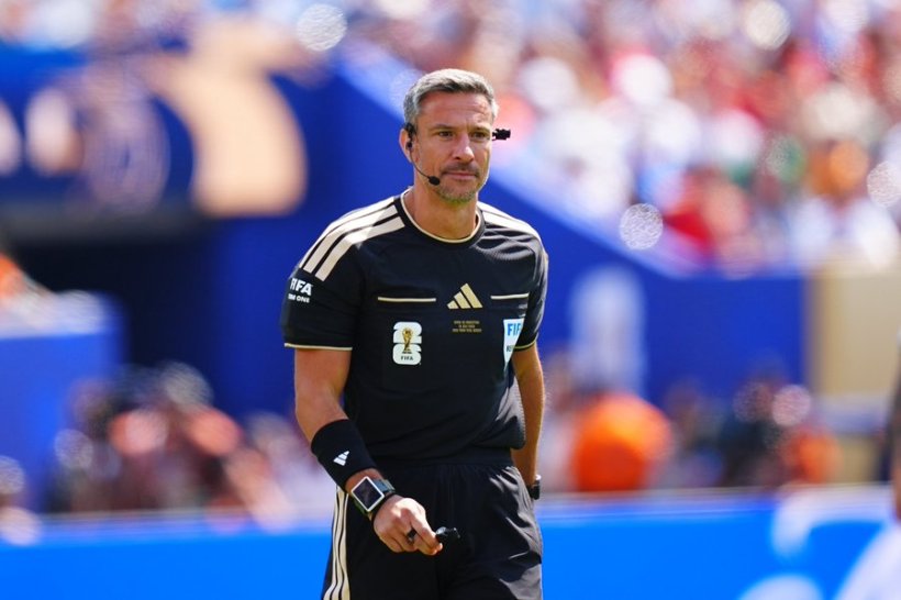Referee Slavko Vinčić Announces His Retirement