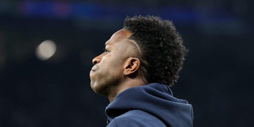 Three Options for Vinicius